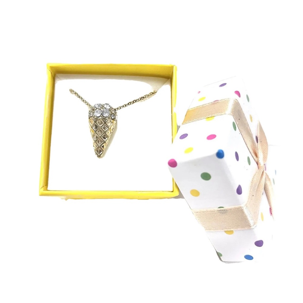 AVON Sweet Treats Ice Cream Cone Necklace